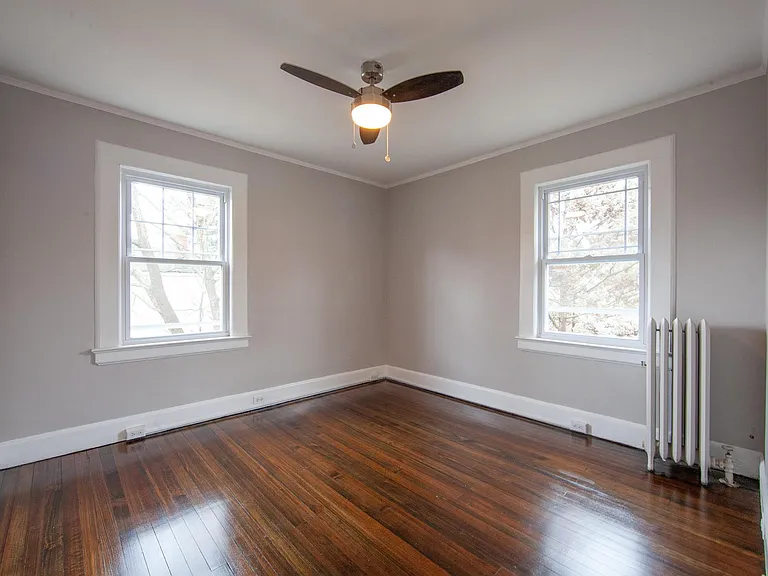 34 Willow St — Photo 10
