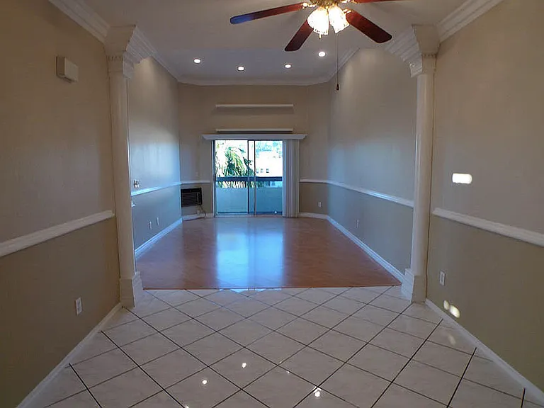 Village Beesan Condos — Photo 46