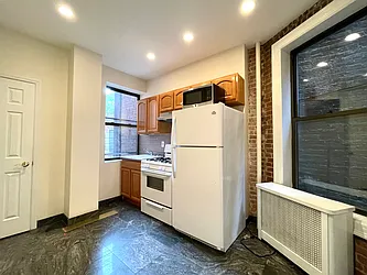 Rented by Astoria Realty