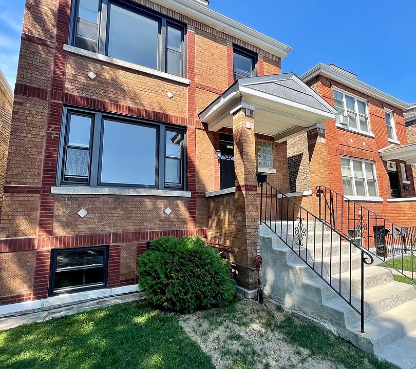 1st image of 4736 S Maplewood Ave #2