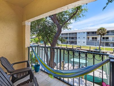 1125 Lake Shore Drive #202, Lake Park, FL, 33403