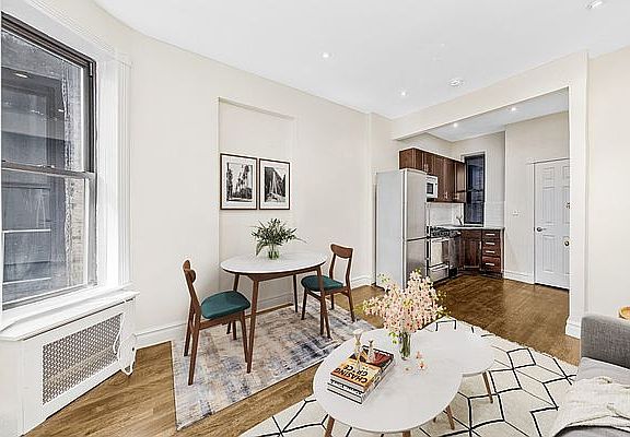 3rd image of 443 E 78th St #2K
