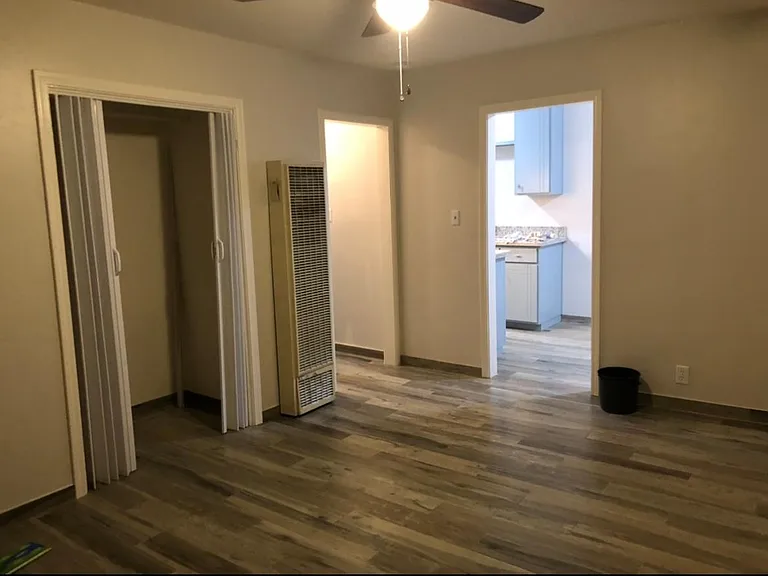 1210 N Rinaldi St — Photo 1