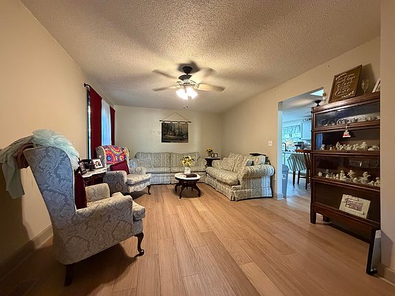 2nd image of 137 Nash Dr