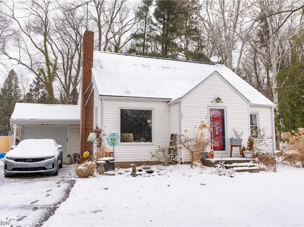 157 Everhard Rd SW, North Canton, OH 44709