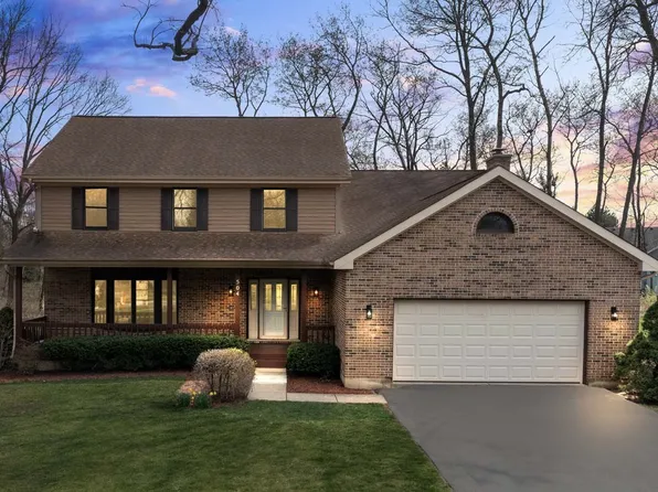 504 Scott Ave, Grayslake, IL 60030