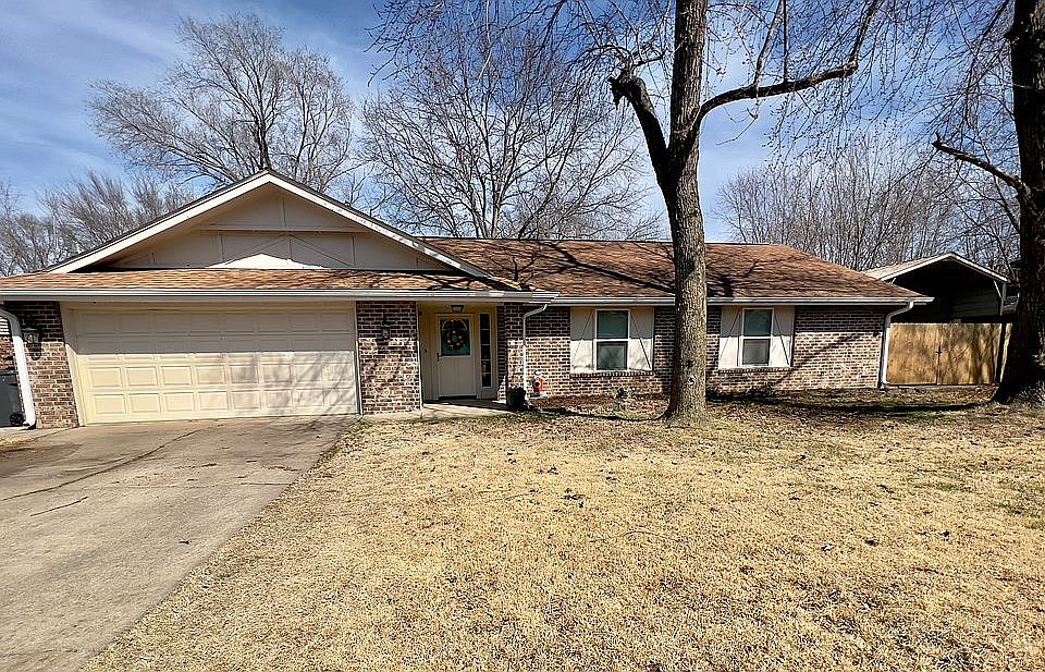 1st image of 1503 S Heritage Cir