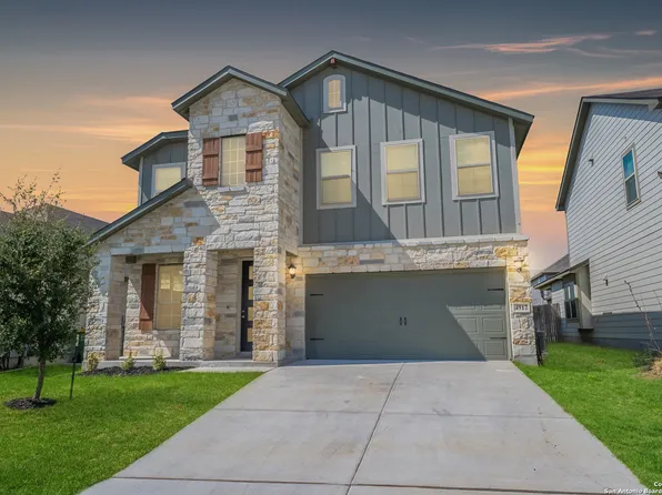 4917 DROVERS PATH, St Hedwig, TX 78152