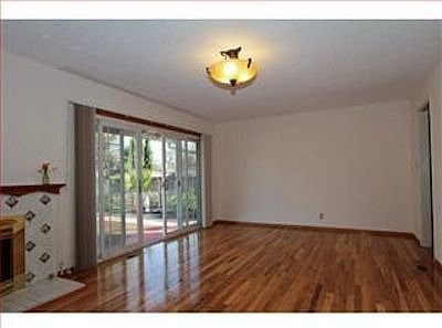 2nd image of 3114 Jarvis Ave