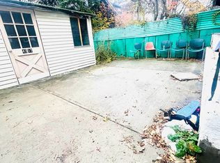 4319 162nd St, Flushing, NY 11358