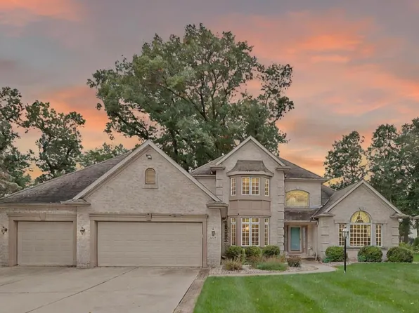 1471 Parkway Dr, Green Bay, WI 54304