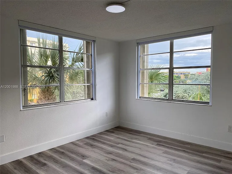 9320 Fontainebleau Blvd #301 — Photo 7
