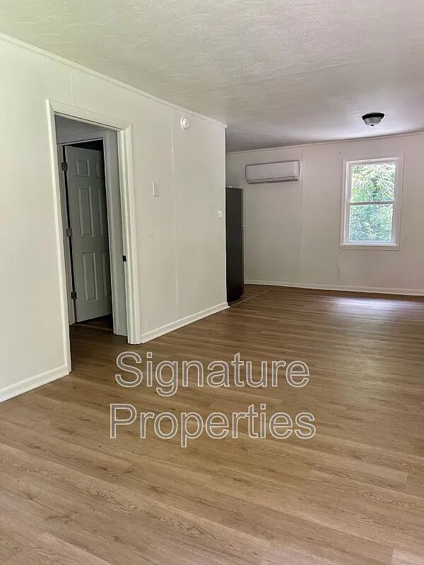 1 bed, 1.0 bath, $750 — Photo 3