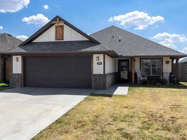 4404 SW Brandon Ln, Lawton, OK 73505