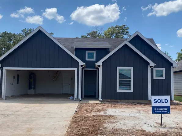 105 Natchez St, Canton, TX 75103