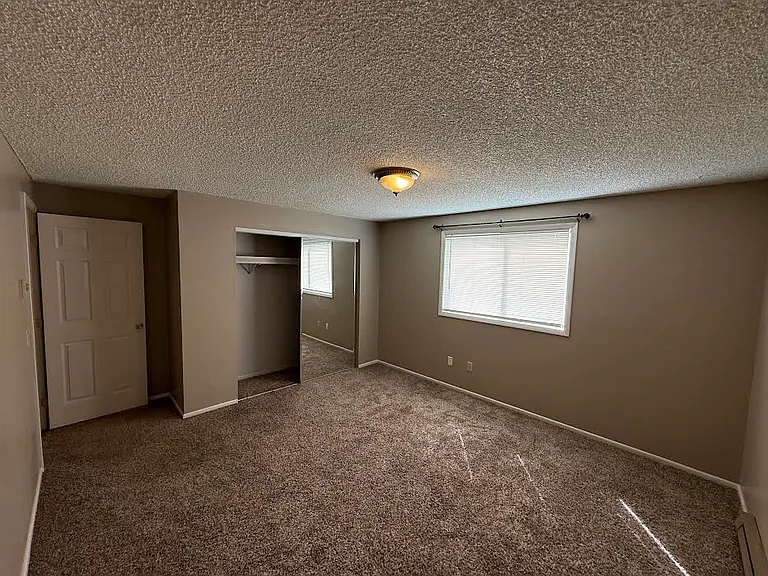 1519 E 3rd Ave #A — Photo 5