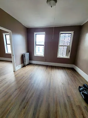 Rented by G Y B Realty Inc | media 8