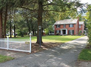 203 Darlington Rd, Beaver Falls, PA 15010