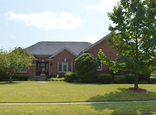 7903 Hall Farm Dr, Louisville, KY