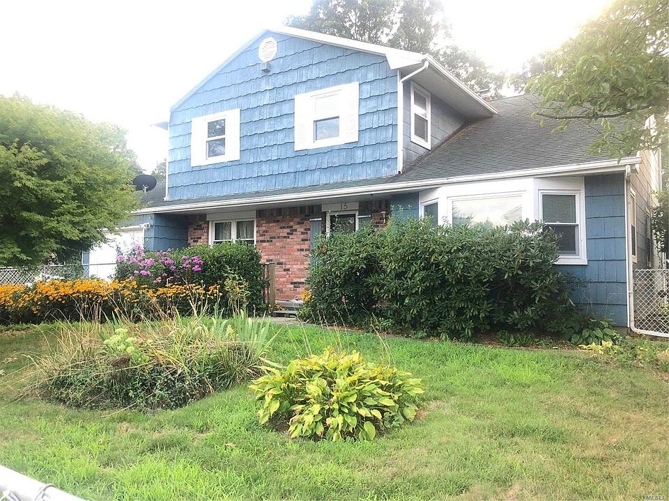 1st image of 15 Orchard Dr