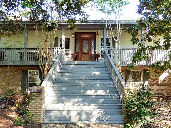 2nd image of 2724 Sunrunner Ln