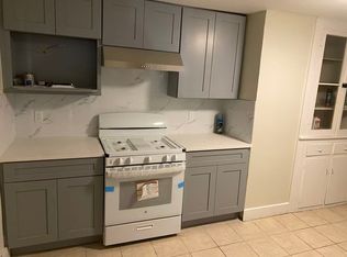 70 Hawkins St APT 2, Derby, CT 06418