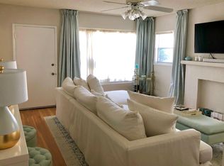 1927 Corinth Ave, Los Angeles, CA 90025