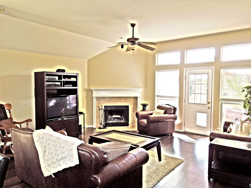 2nd image of 8628 Creede Trl
