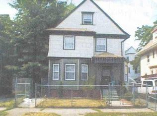 39 Lillian Ave, Providence, RI 02905