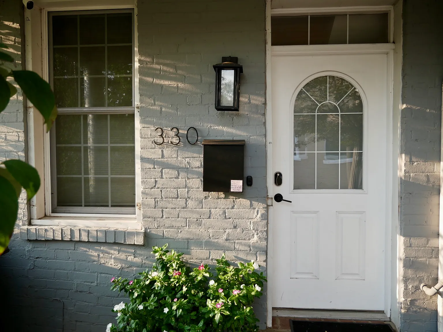 2 bed, 768 sqft, $2,800 — Photo 2