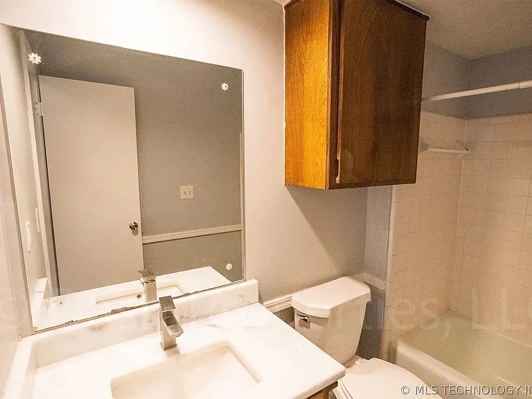 5104 S 75th East Ave — Photo 25