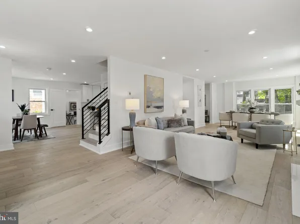 4417 49th St NW, Washington, DC 20016