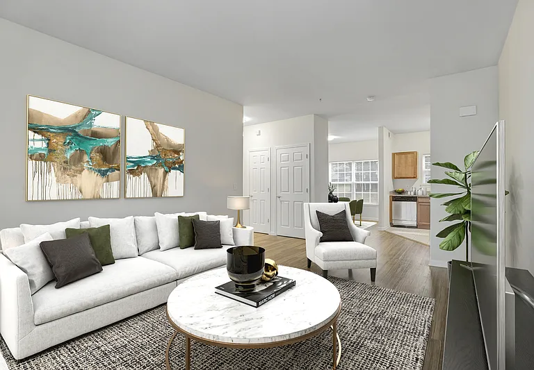 Green Hill Luxury Rentals — Photo 25