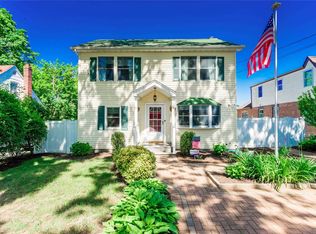 69 Wilson Blvd, Islip, NY 11751