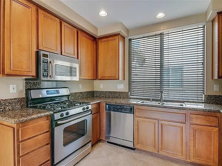 Kitchen. Appliances recently upgraded (not shown).