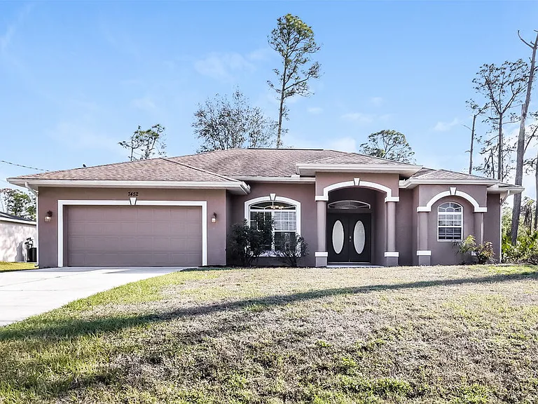 7452 Battalla Rd — Photo 1