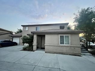 2221 W Lark Ave, Visalia, CA