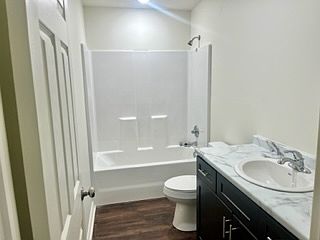 4th image of 2408 Boydston St #B