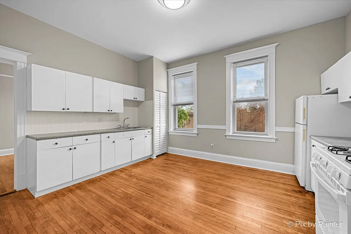 2 bed, $1,950 — Photo 4