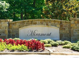 26 Miramont Blvd, Little Rock, AR 72223