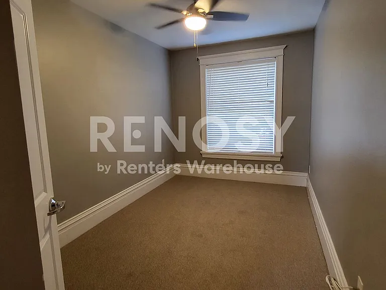 6126 Washington Ave #102 — Photo 17