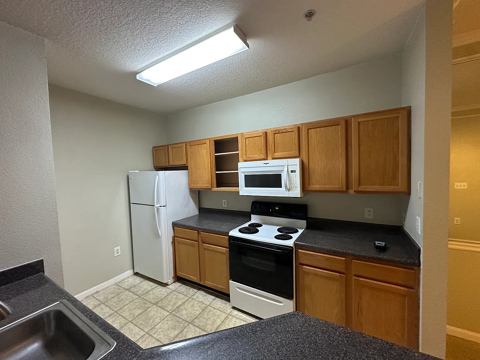 1 bed, 794 sqft, $1,250 — Photo 2