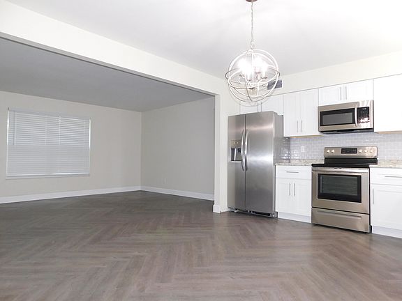 5th image of 741 Hummingbird Way #2