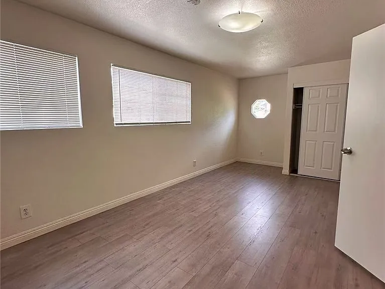 402 Bregante Dr — Photo 12