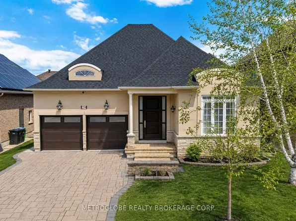 29 Fontainebleu Rd, Brampton, ON L6P 1Z1