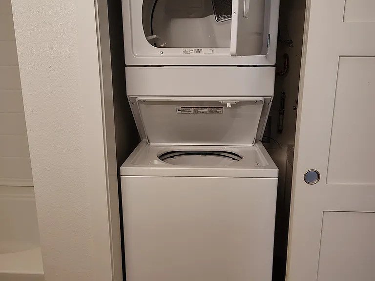 Washer & Dryer in all the apartments