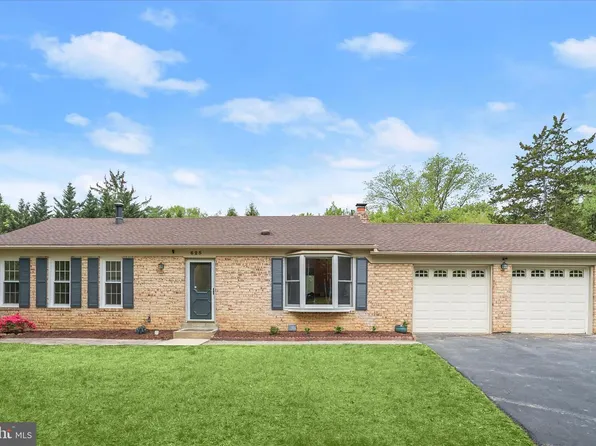 625 Watts Branch Pkwy, Potomac, MD 20854