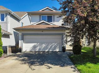 5912 8th Ave SW, Edmonton, AB T6X 0G5