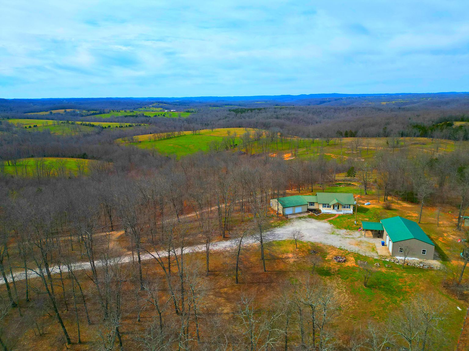 17529 Highway U, Ava, MO 65608 | Zillow