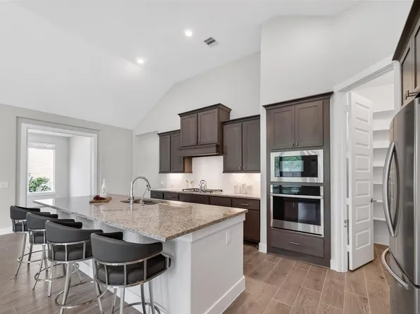 3415 McKinney Ridge Dr, Houston, TX 77059
